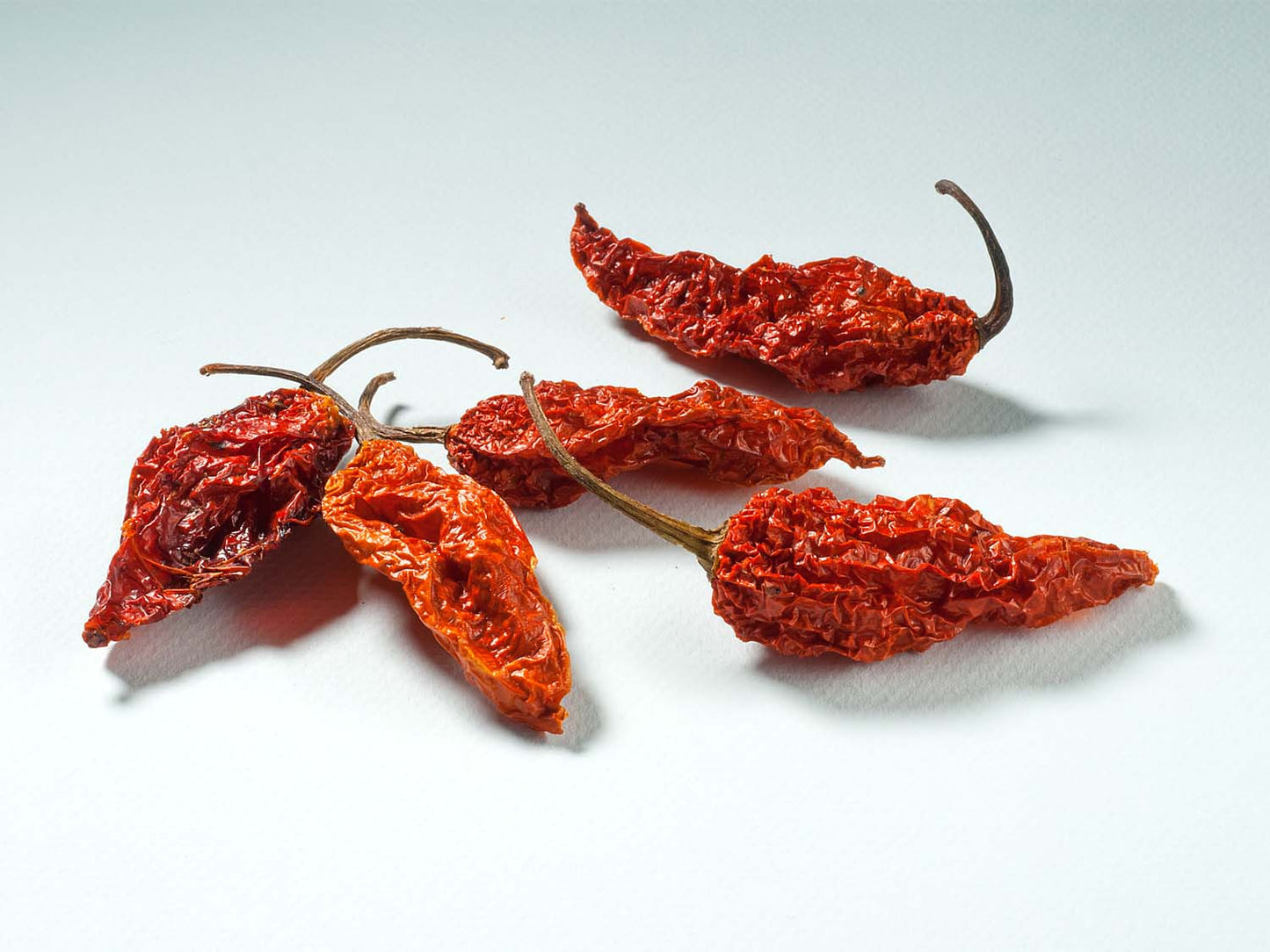 Naga Bhut Jolokia κάπνιζε ολόκληρα 10γρ